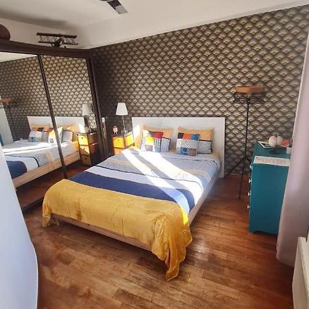 Sunny Apartment With Nice View In History City Center Aix-en-Provence Kültér fotó