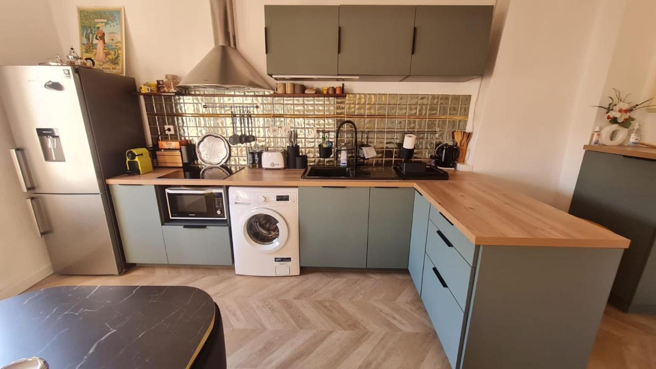 Sunny Apartment With Nice View In History City Center Aix-en-Provence Kültér fotó