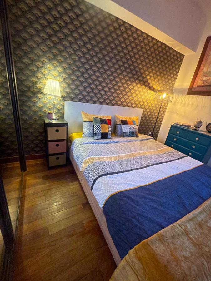Sunny Apartment With Nice View In History City Center Aix-en-Provence Kültér fotó